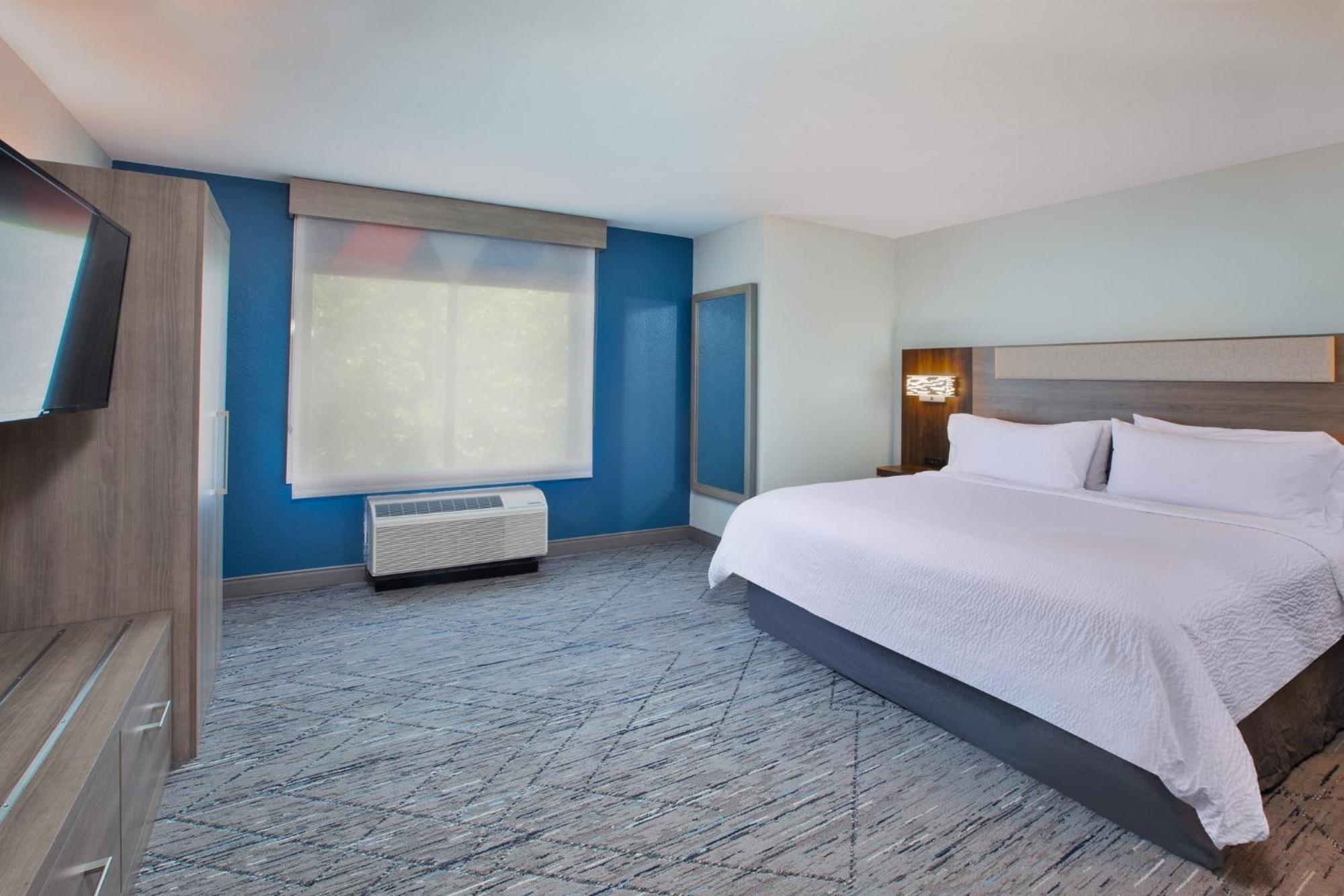 Holiday Inn Express & Suites Buffalo, An Ihg Hotel מראה חיצוני תמונה