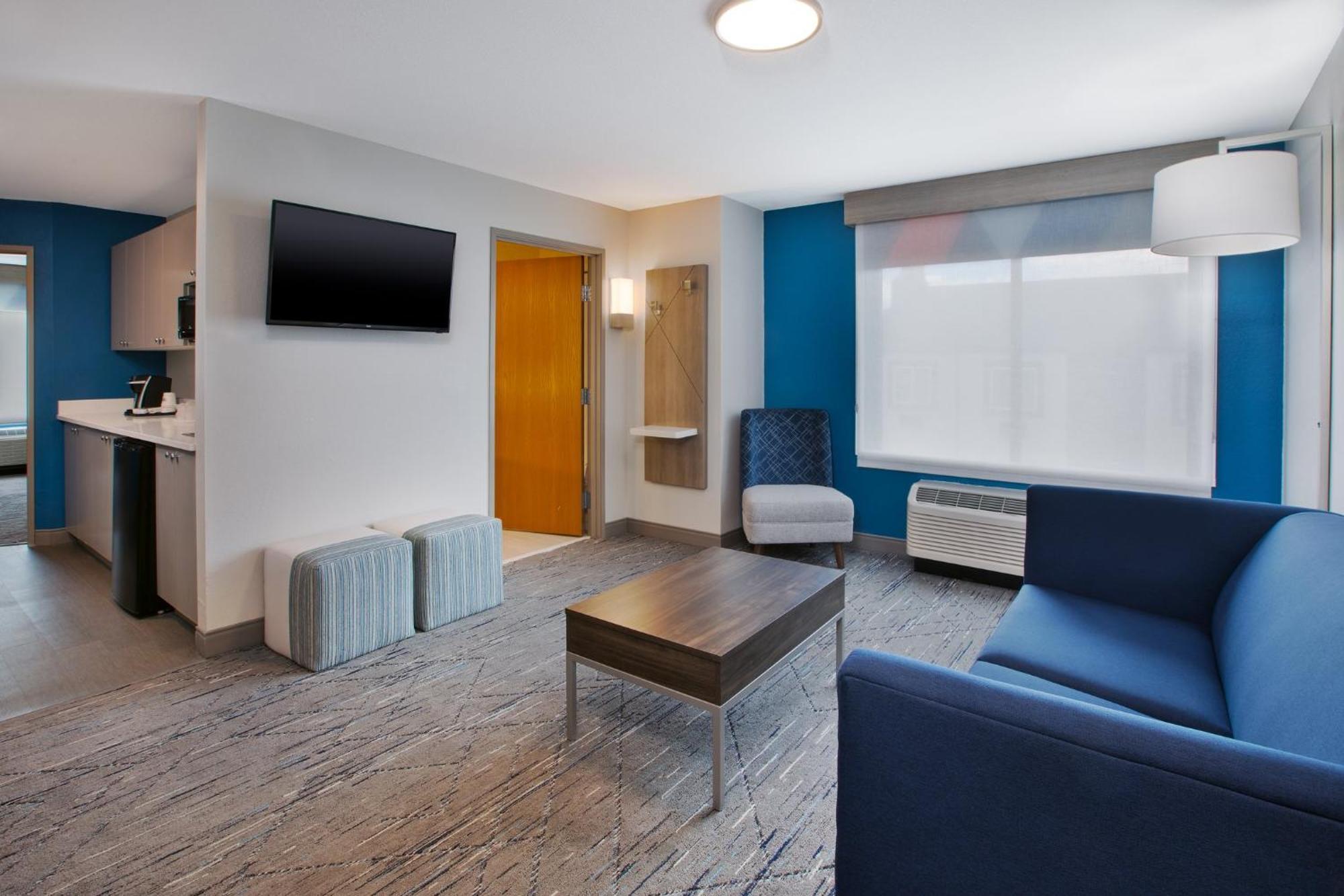 Holiday Inn Express & Suites Buffalo, An Ihg Hotel מראה חיצוני תמונה